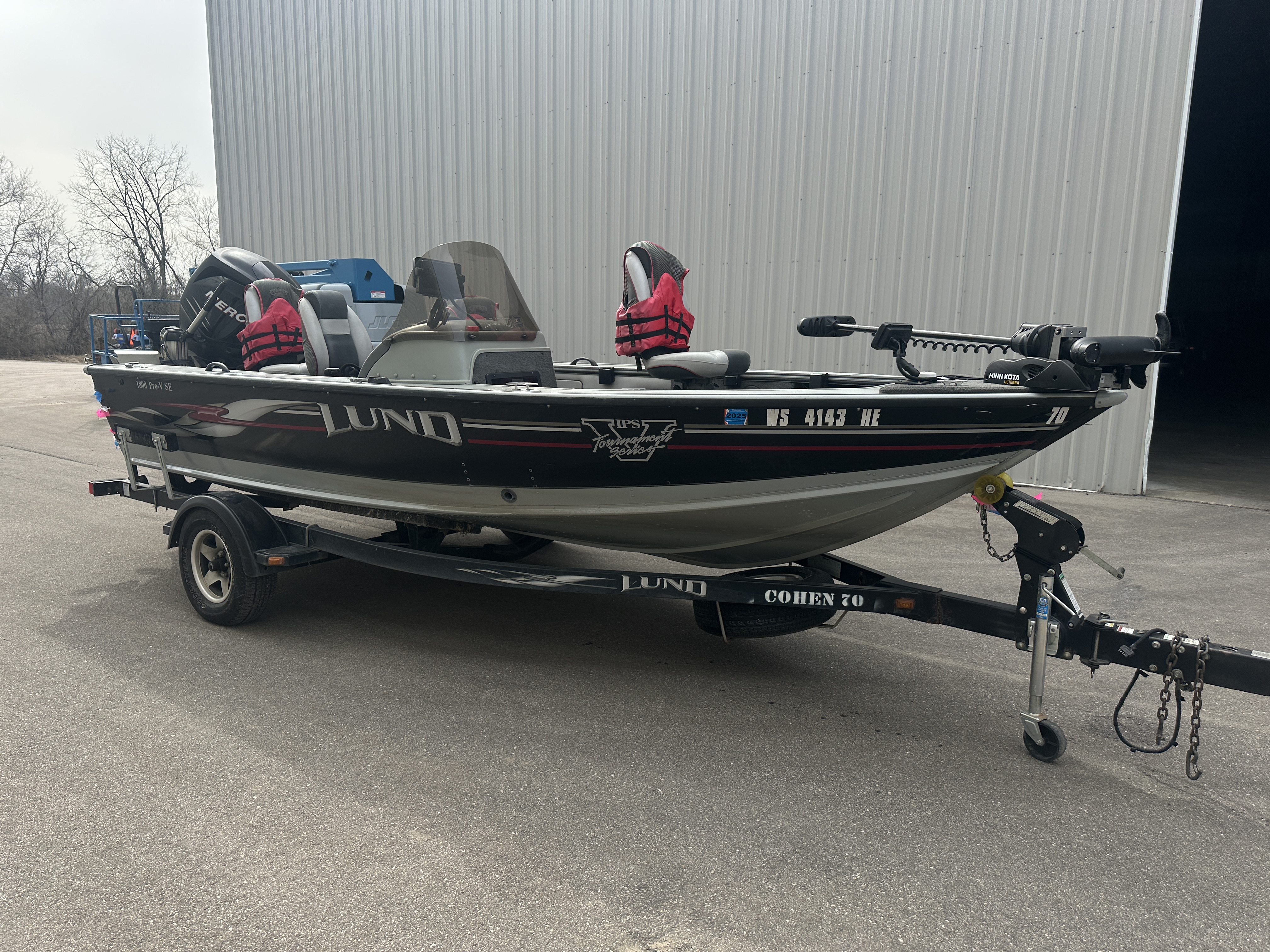 2007 Lund 18′ 1800 Pro-V SE