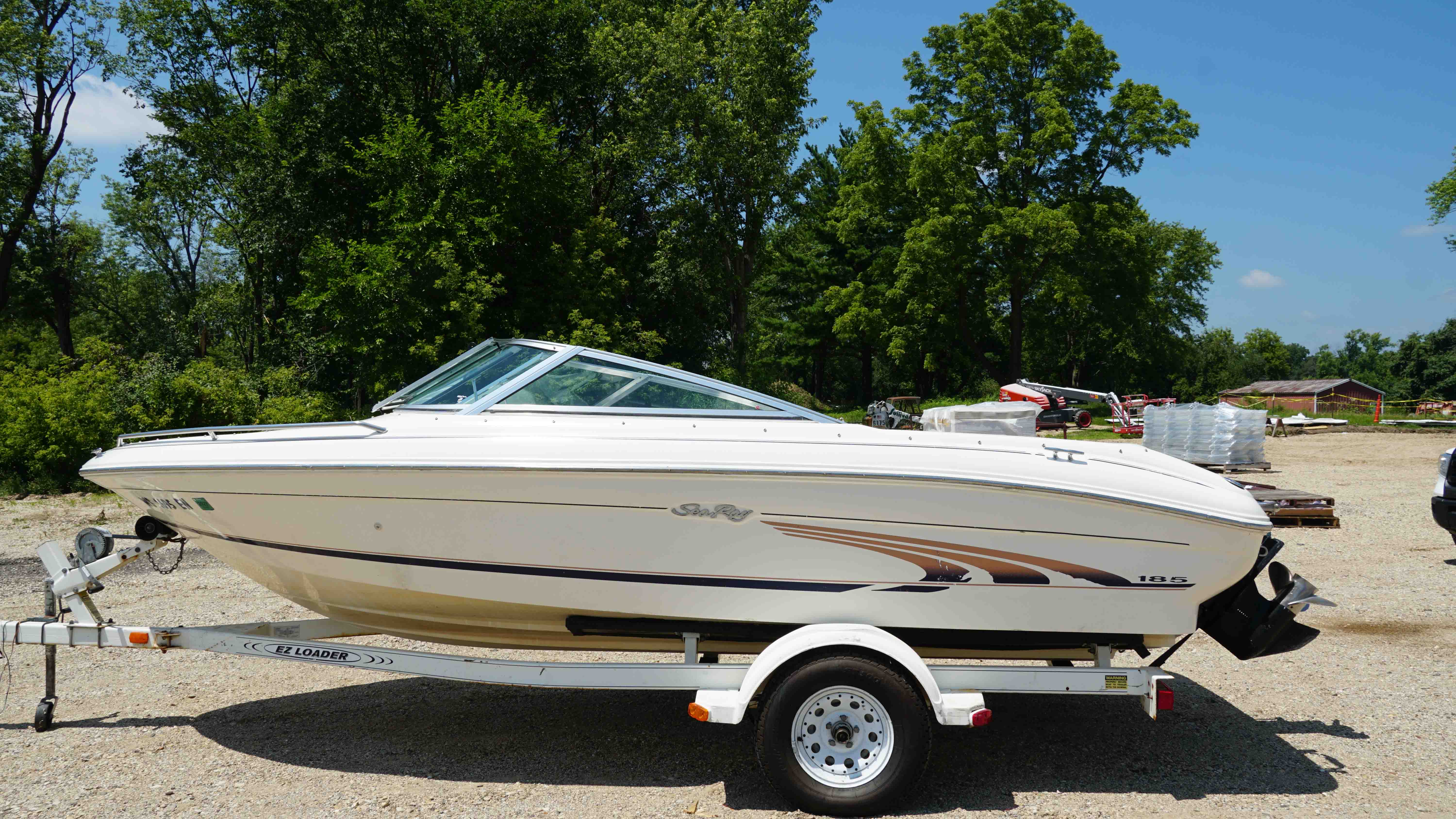 1998 Sea Ray 185 BR